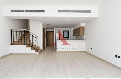 Villa - 5 - 5 for rent in Santorini - Damac Lagoons - Dubai Villa - 5 - 5 for rent in Santorini - Damac Lagoons - Dubai