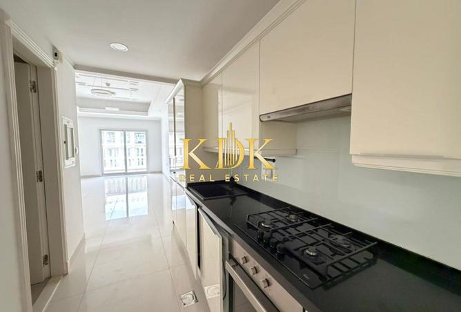 79845762 - Property Image 3