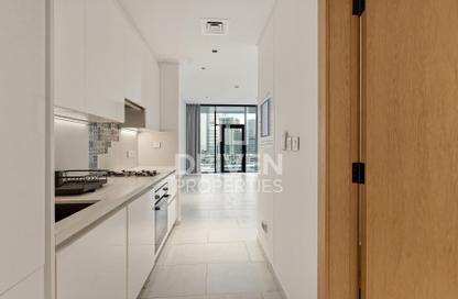 Apartment - Studio - 1 for rent in Marquise Square Tower - Business Bay - Dubai