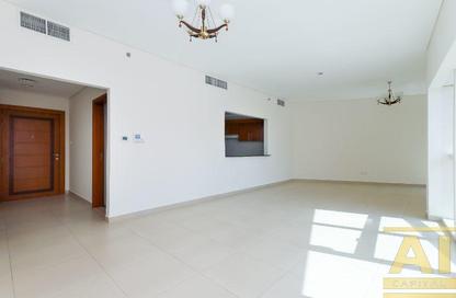 Apartment - 2 Bedrooms - 3 Bathrooms for sale in Dubai Jewel Tower - Dubai Internet City - Dubai