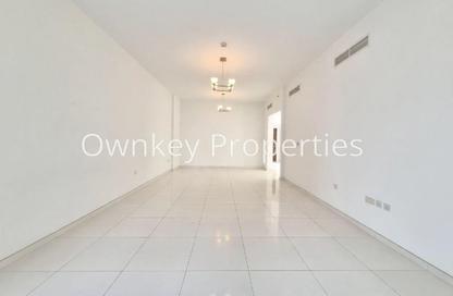Apartment - 2 - 3 for rent in Rose Home - Oud Metha - Bur Dubai - Dubai