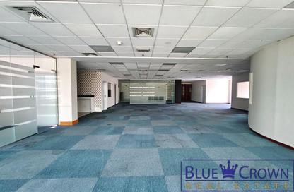 Office Space - Studio - 2 Bathrooms for rent in Golden Sands 20 - Al Mankhool - Bur Dubai - Dubai