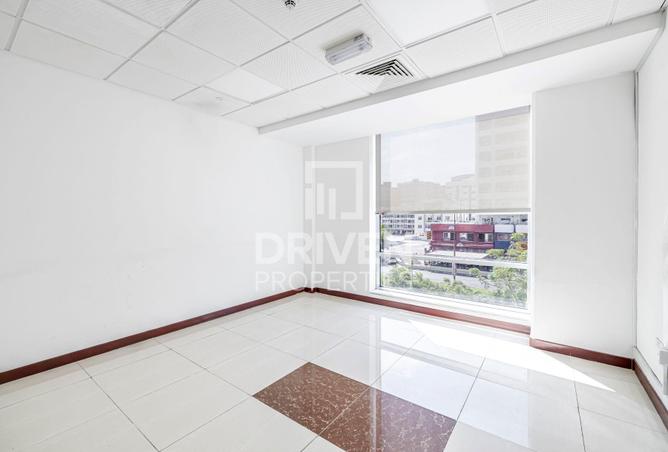 16180910 - Property Image 2