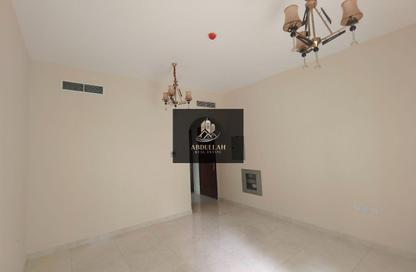 Apartment - 1 Bedroom - 2 Bathrooms for rent in AlFalah - Muwaileh Commercial - Sharjah