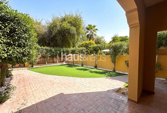 104686101 - Property Image 3