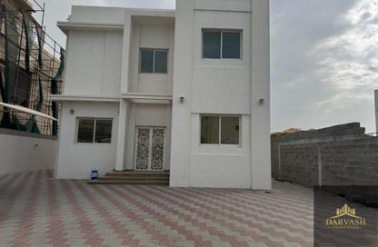 Villa - 4 Bedrooms - 5 Bathrooms for rent in Al Barsha South 1 - Al Barsha South - Al Barsha - Dubai