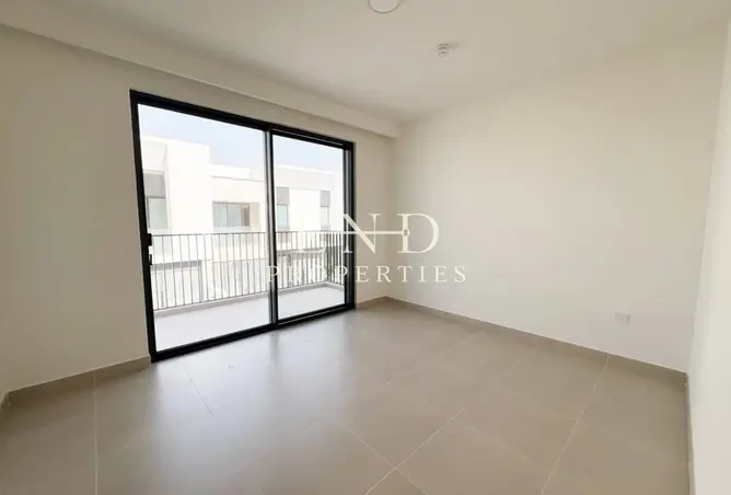 166077861 - Property Image 2