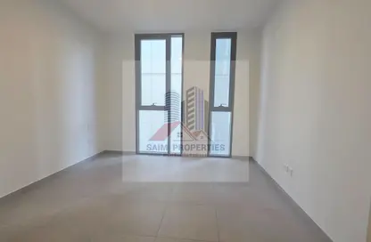 شقة - 1 حمام للايجار في ذا سولو - الجادة - الشارقة