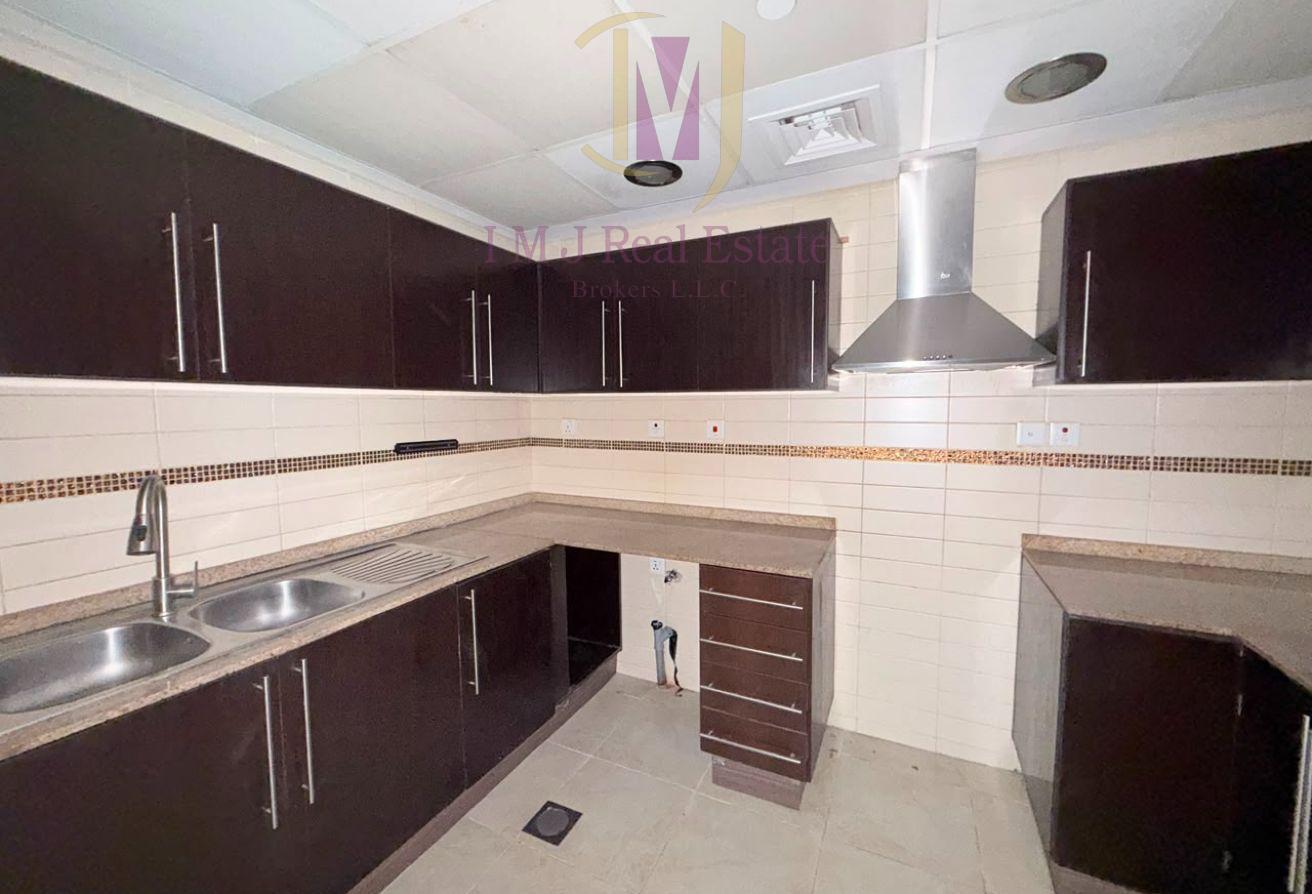 Exclusive | 2BR | Beautiful Lake View | Near Metro photo 4