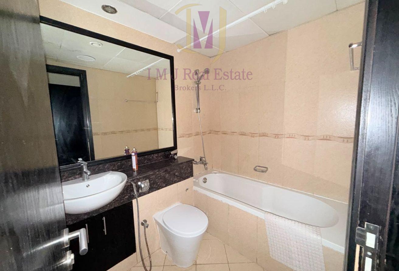 Exclusive | 2BR | Beautiful Lake View | Near Metro photo 10