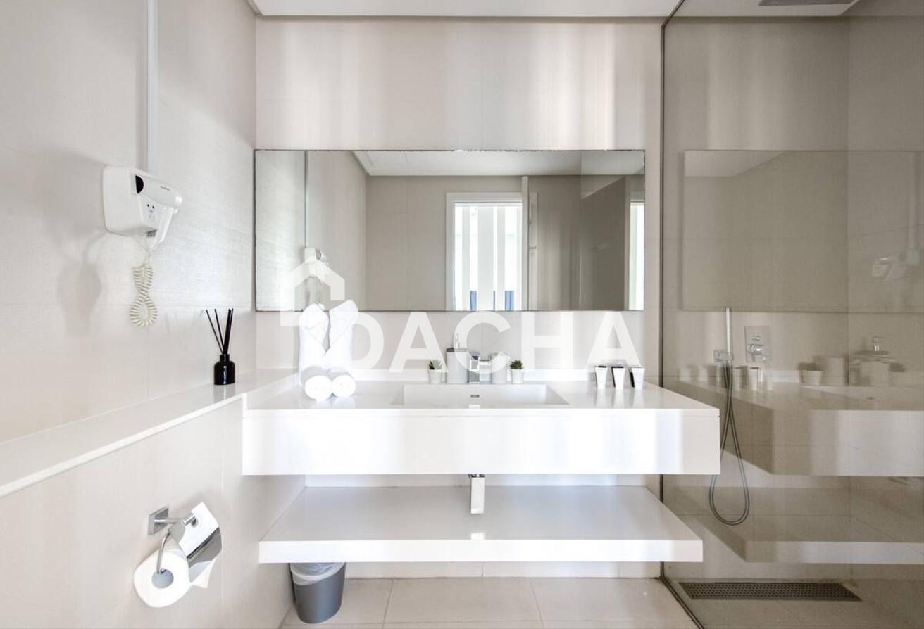 Marina View | Vacant | Upgraded | Fully Furnished photo 25