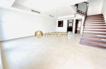Villa - 4 Bedrooms - 5 Bathrooms for rent in Shaksy Villas - District 15 - Jumeirah Village Circle - Dubai