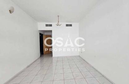 Apartment - 1 - 2 for rent in White Crown Building - Sheikh Zayed Road - Dubai
