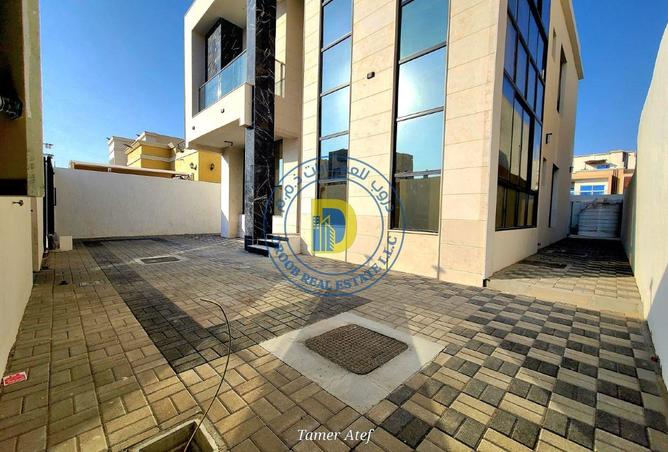 63277427 - صورة العقار 3