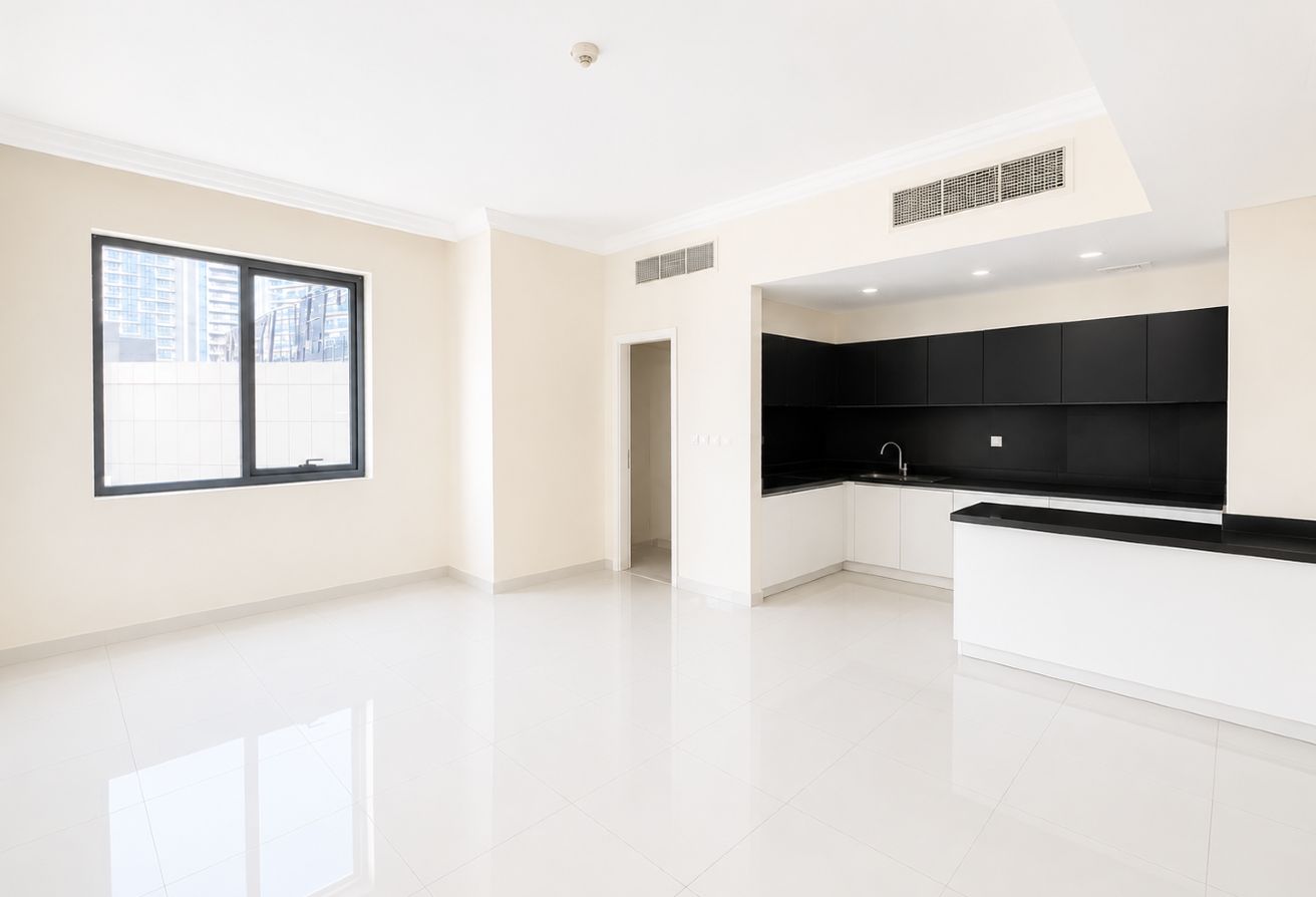 1BR Spacious | Prime Location | City Views