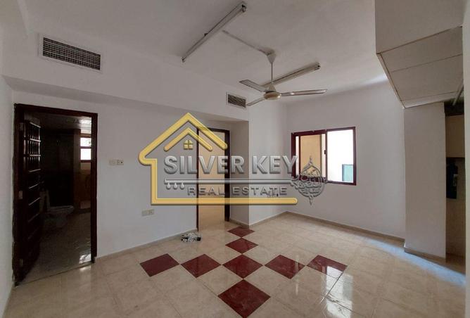 87050205 - Property Main Image