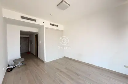 شقة - 1 حمام للايجار في بلوم تاورز بي - ابراج بلووم - الضاحية 10 - قرية جميرا الدائرية - دبي