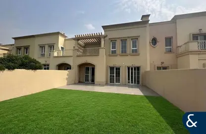 فيلا - 3 غرف نوم - 3 حمامات للايجار في الينابيع 14 - الينابيع - دبي