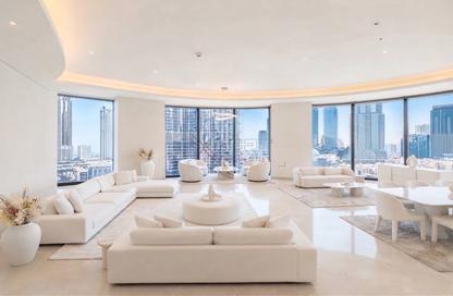 Apartment - 4 - 5 for rent in IL Primo - Opera District - Downtown Dubai - Dubai