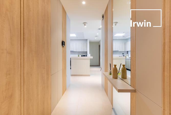 Stylish Living | Modern Apartment | Prime Location photo 3