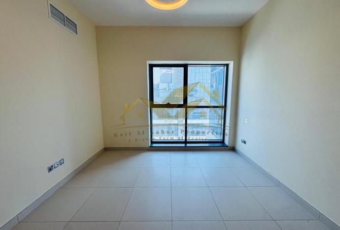 72720979 - صورة العقار 2