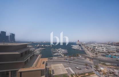 Apartment - 3 Bedrooms - 4 Bathrooms for rent in Seagate Building 1 - Seagate - Mina Rashid - Dubai