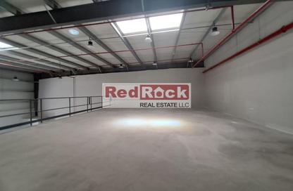Warehouse - Studio - 1 Bathroom for rent in Al Sajaa Industrial - Al Sajaa - Sharjah