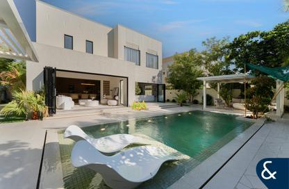 Villa - 4 - 3 for sale in Meadows 9 - Meadows - Dubai Villa - 4 - 3 for sale in Meadows 9 - Meadows - Dubai