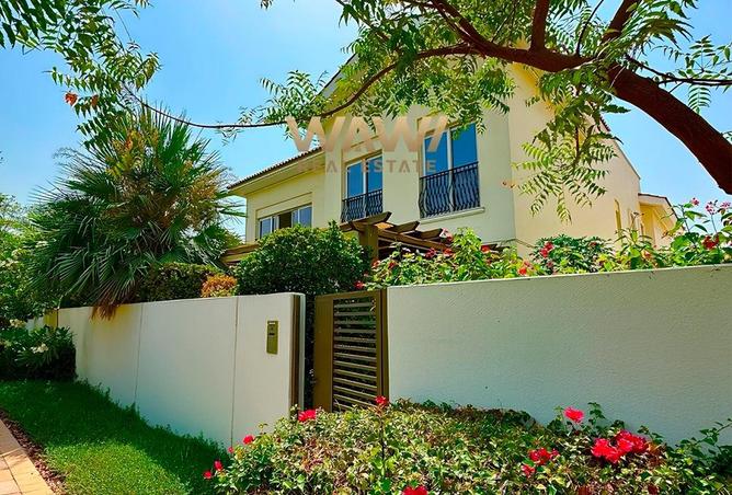 104695990 - Property Main Image