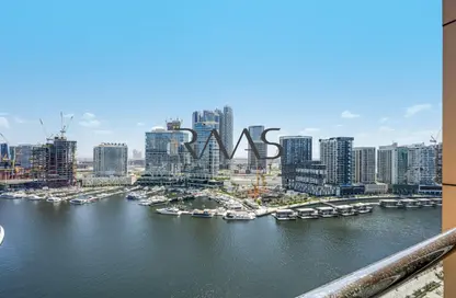 Apartment - 2 Bedrooms - 2 Bathrooms for rent in Coral Tower - Business Bay - Dubai