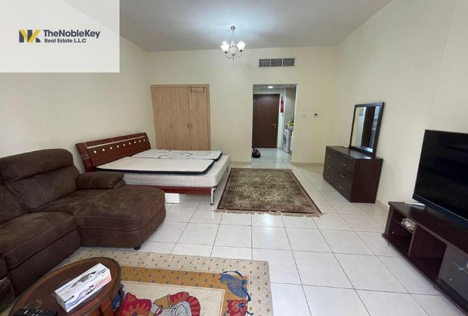 70693468 - Property Image 2