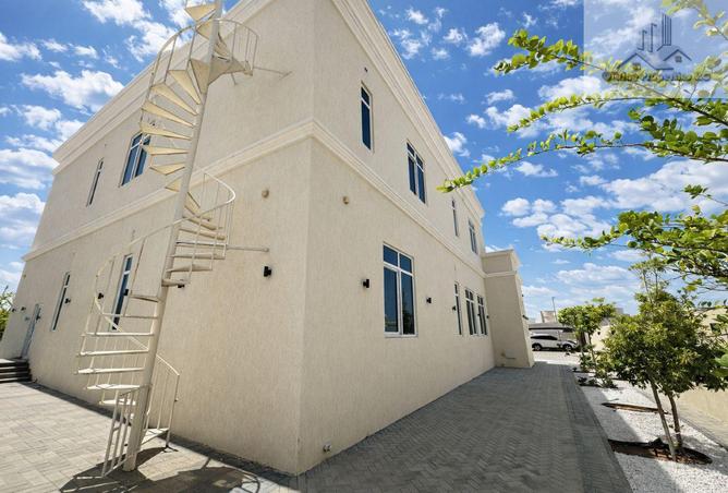 124265365 - Property Image 2