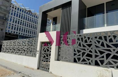 تاون هاوس - 3 غرف نوم - 4 حمامات للبيع في ذا جيت - مدينة مصدر - أبوظبي تاون هاوس - 3 غرف نوم - 4 حمامات للبيع في ذا جيت - مدينة مصدر - أبوظبي
