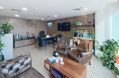 Office Space - 3 Bedrooms - 1 Bathroom for rent in Lake Central - Business Bay - Dubai