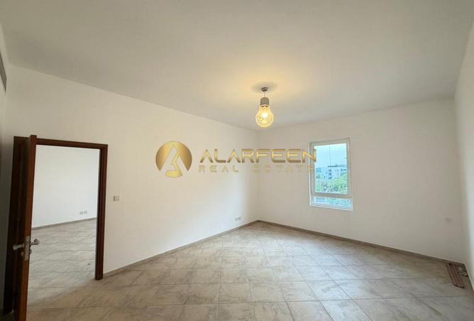 71130591 - صورة العقار 2