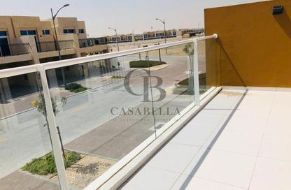 Townhouse - 3 - 4 for sale in Victoria - Damac Hills 2 - Dubai