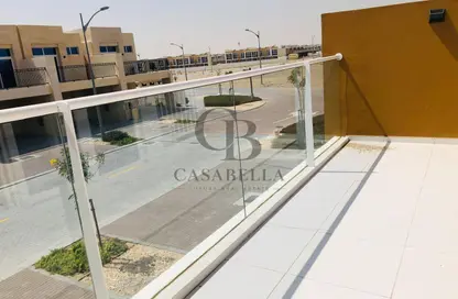 Townhouse - 3 Bedrooms - 4 Bathrooms for sale in Victoria - Damac Hills 2 - Dubai