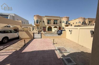 Villa - 4 - 5 for sale in The Spanish Villas - Saih Shuaib 2 - Dubai Industrial City - Dubai