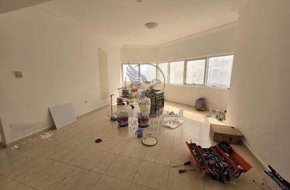 Apartment - 1 - 1 for rent in Al Musalla - Al Gharb - Sharjah Apartment - 1 - 1 for rent in Al Musalla - Al Gharb - Sharjah