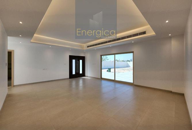 60156517 - Property Image 3