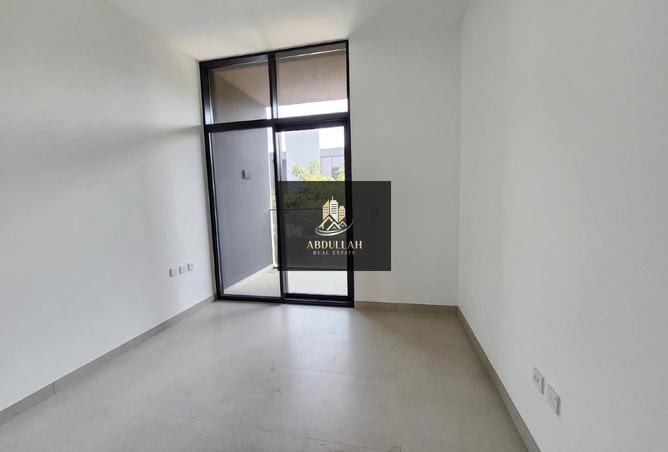 74234387 - صورة العقار 2