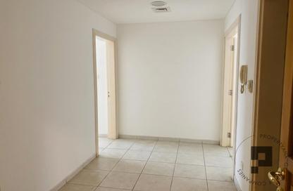 Apartment - 1 - 1 for rent in SG Al Soor Building - Al Soor - Al Qasimia - Sharjah