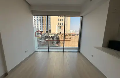 شقة - غرفة نوم - 2 حمامات للايجار في ذا ايست كريست - ديستريكت 17 - قرية جميرا الدائرية - دبي