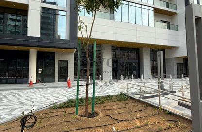 Shop - Studio - 2 for rent in Crest Grande - Sobha Hartland - Mohammed Bin Rashid City - Dubai