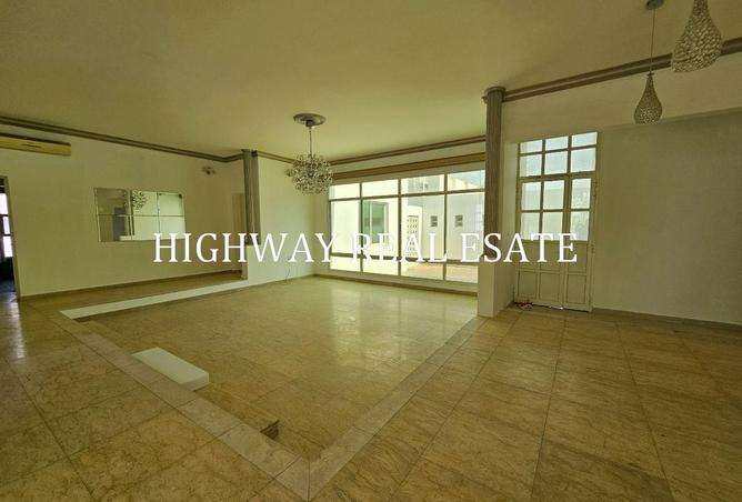 119745894 - Property Image 3