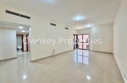 Apartment - 1 - 1 for rent in Golden Sands 9 - Al Mankhool - Bur Dubai - Dubai Apartment - 1 - 1 for rent in Golden Sands 9 - Al Mankhool - Bur Dubai - Dubai