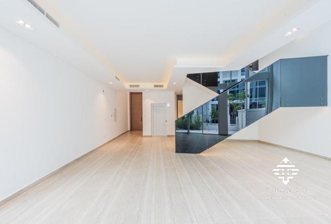 94017106 - Property Main Image