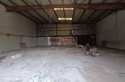 Warehouse - Studio for rent in Al Qusais - Dubai