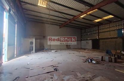 Warehouse - Studio - 7+ for rent in Al Qusais - Dubai