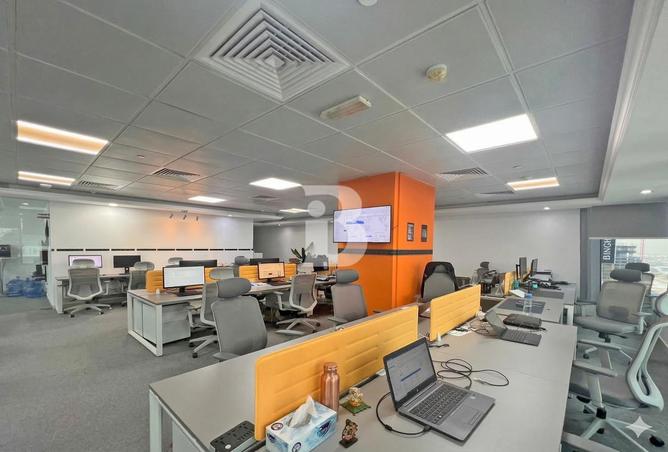 77774207 - Property Image 2